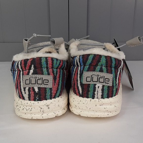 HEY DUDE 'WENDY FUNK' 'WOOL COLLECTION' LINED CHAMBRAY AZTEC DESIGN - Picture 3 of 15